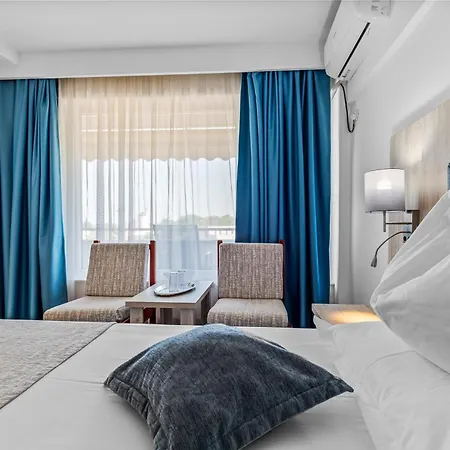 Hotel Condor Mamaia Exterior photo