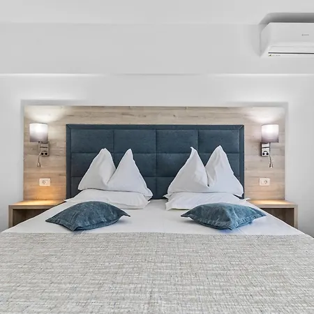 Hotel Condor Mamaia Exterior photo