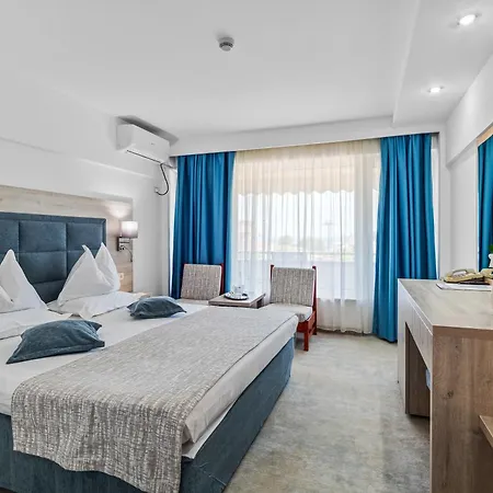 Hotel Condor Mamaia Exterior photo