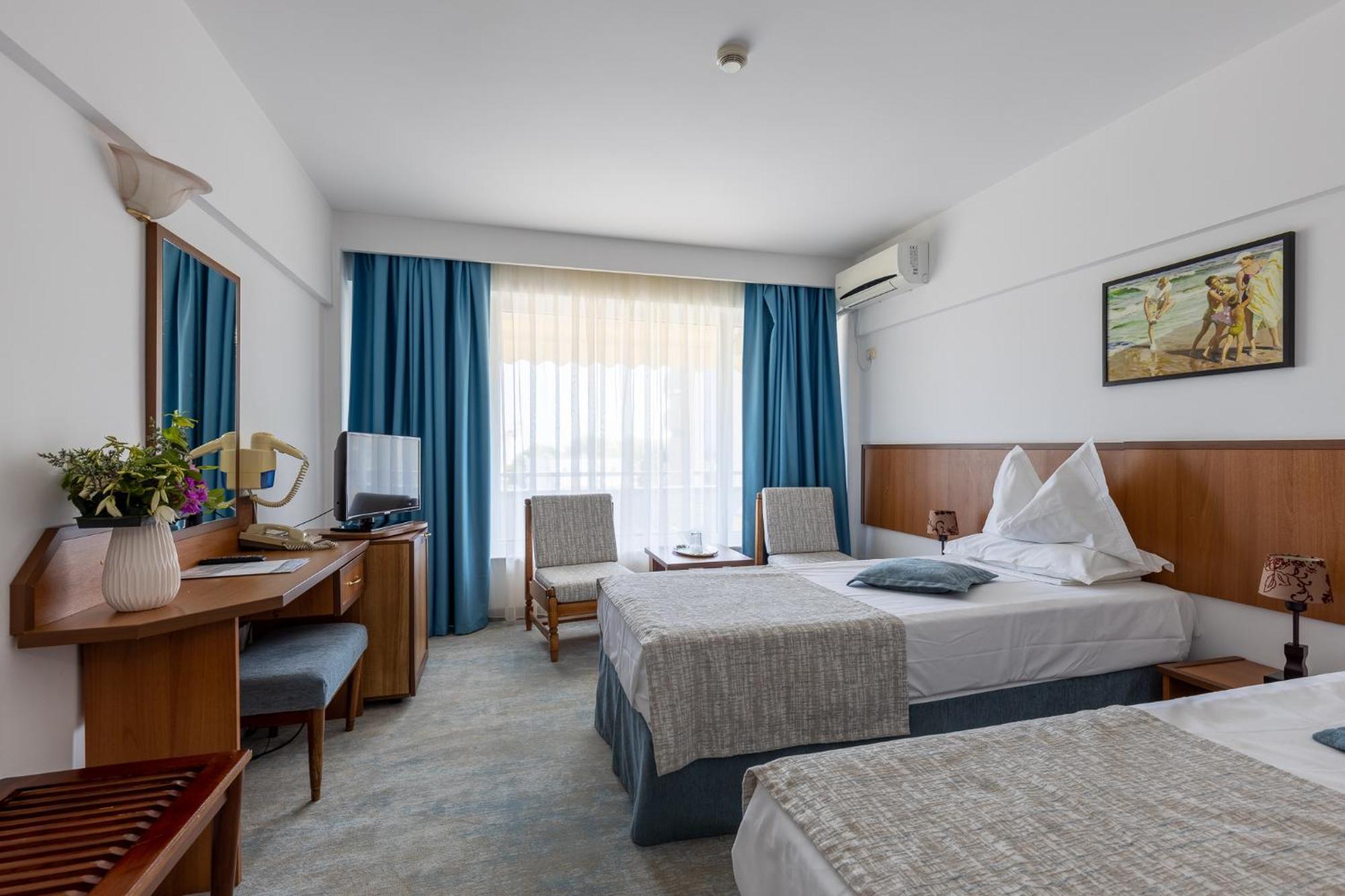 Condor Hotel