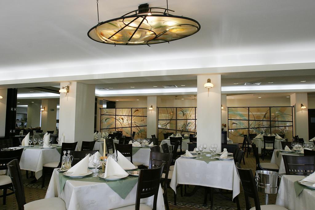 Hotel Condor 4*
